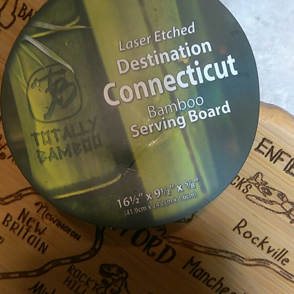 Bamboo cutting servin board. - Picture 6 of 7